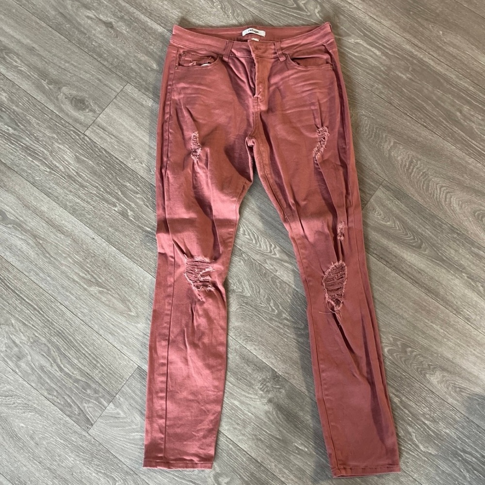 Refuge Women's Skinny Jeans in Reddish Brown